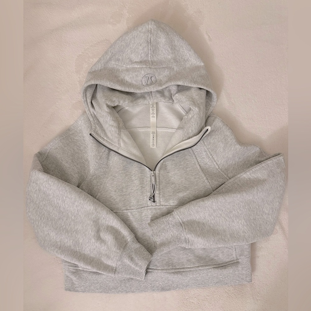 Lululemon Scuba Oversized Half-Zip Hoodie in Heathered Ultra Light Grey xs/s